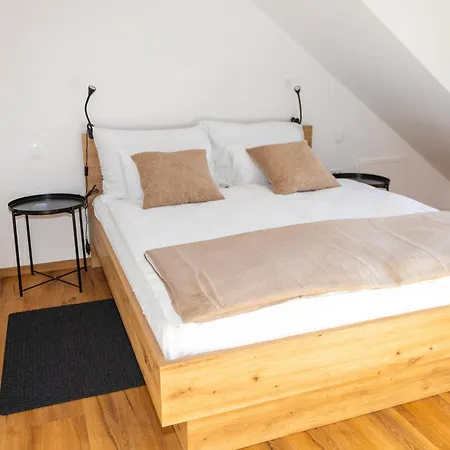 Skalca Serenity Bled